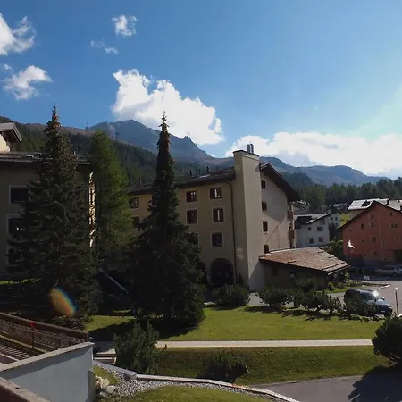 Randolina Apartment Surlej